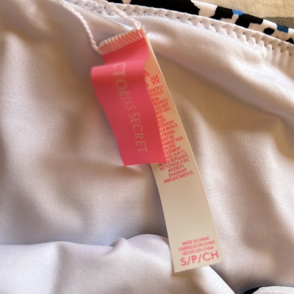 VS SWIM SUIT - Picture 4 of 5